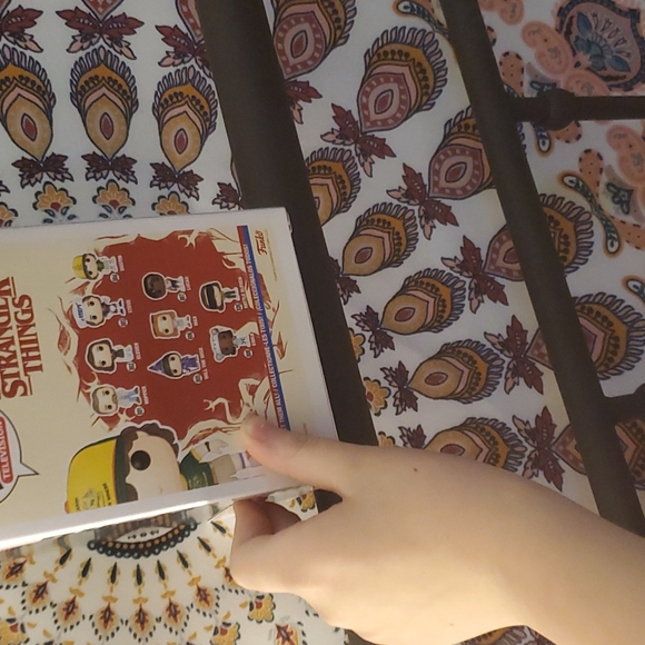 im selling a season 3 dustin funko pop from stranger things - Picture 3 of 3